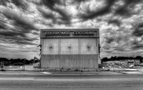 Showcase Cinemas Dearborn - HDR SHOTS FROM LANCE ROSOL